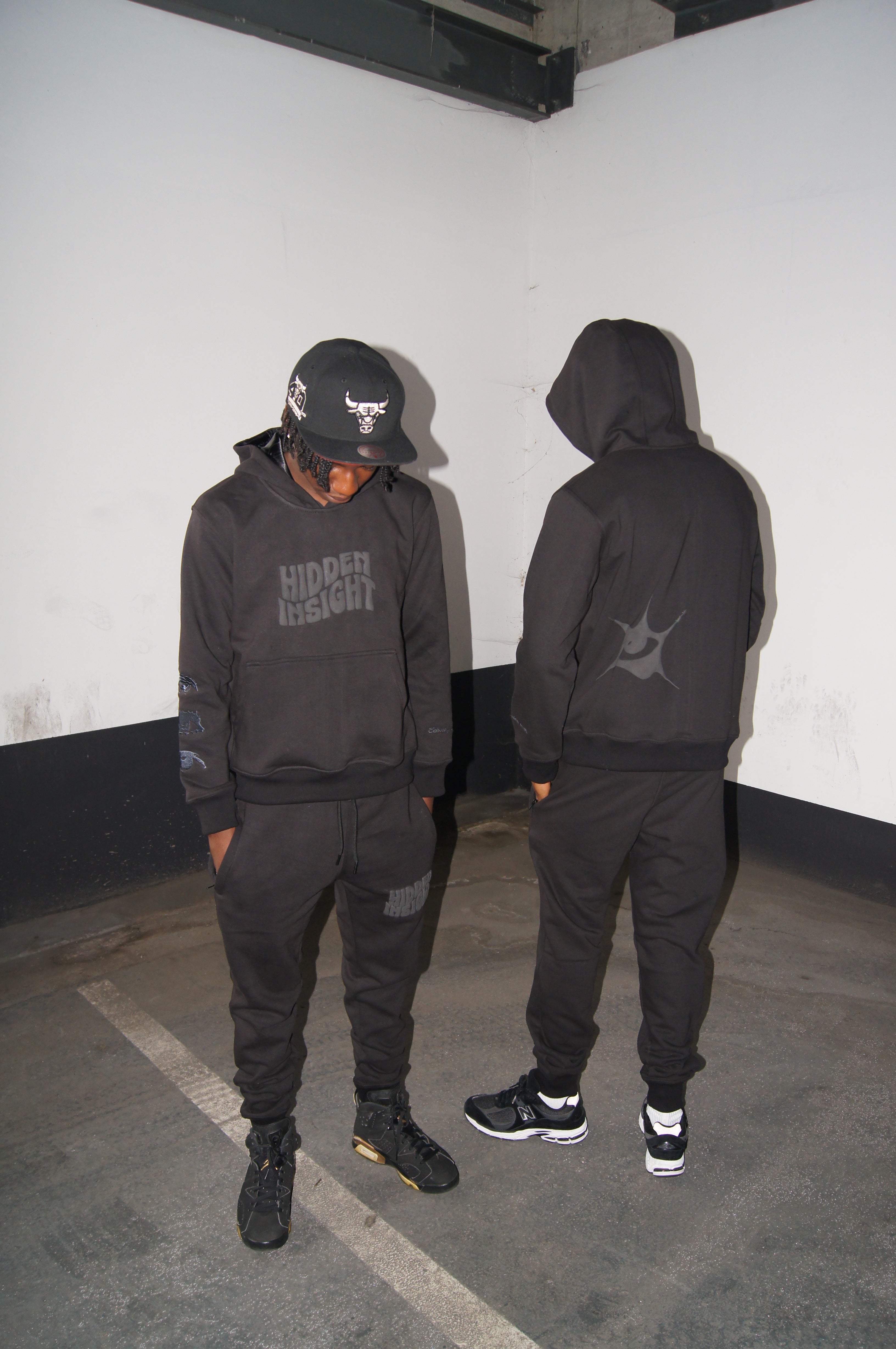 OPEN EYES TRACKSUIT